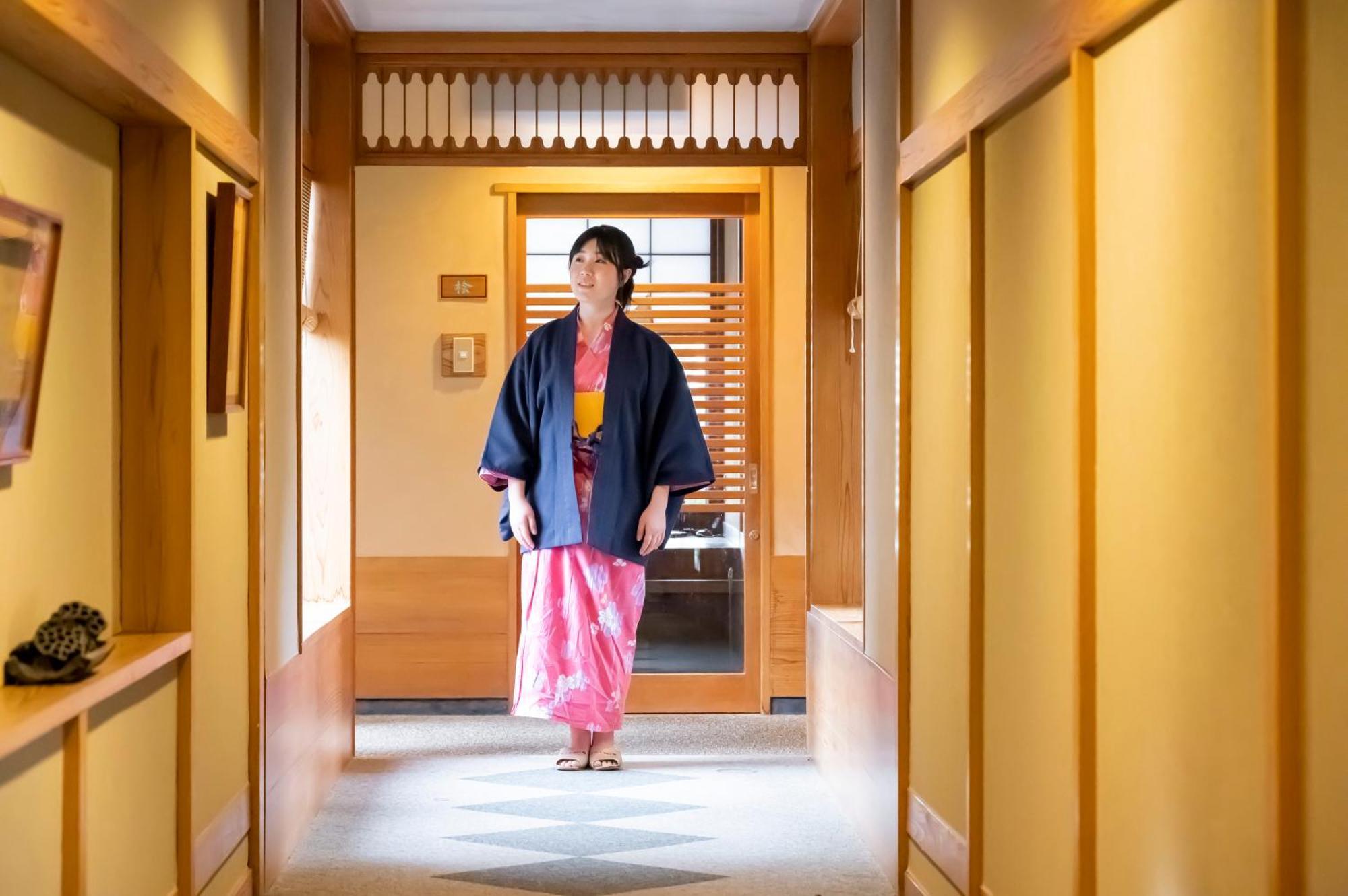 Senkeien Tsukioka Hotel Kaminoyama Exterior foto